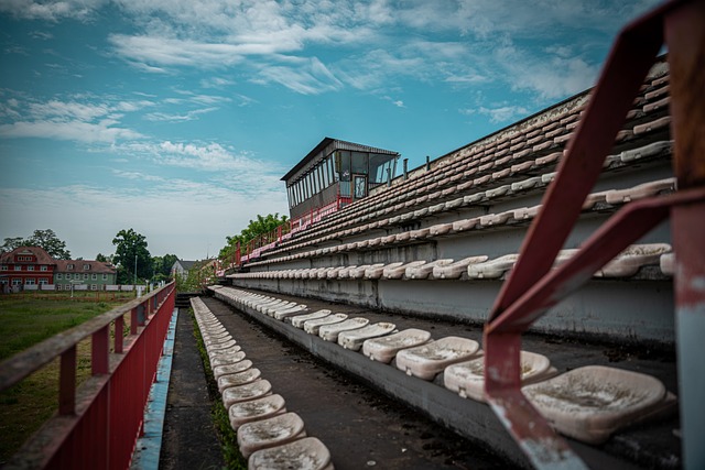 和足球界人 和足球界人